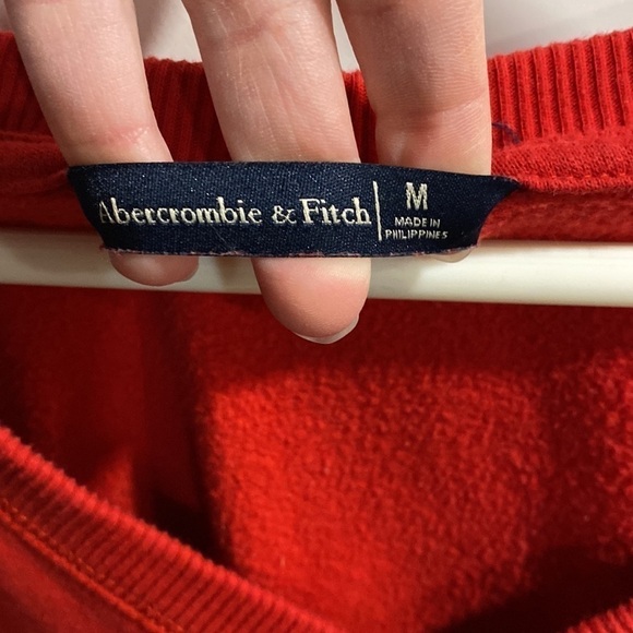 A&F Vintage Cropped V Neck Sweatshirt - Picture 5 of 10